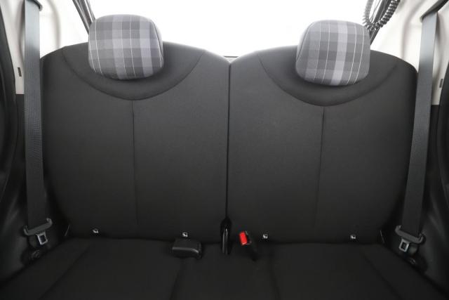 Peugeot 108 image 2