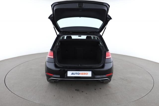 Volkswagen Golf image 3