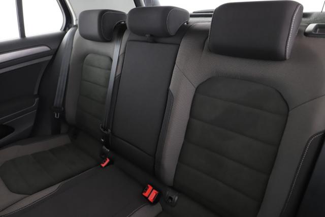 Volkswagen Golf image 5