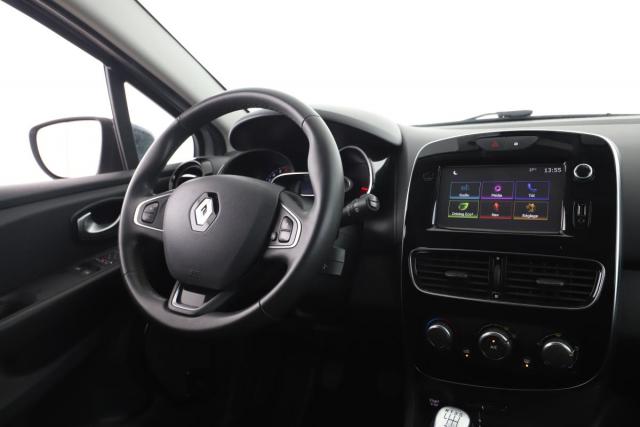 Renault Clio Estate image 7