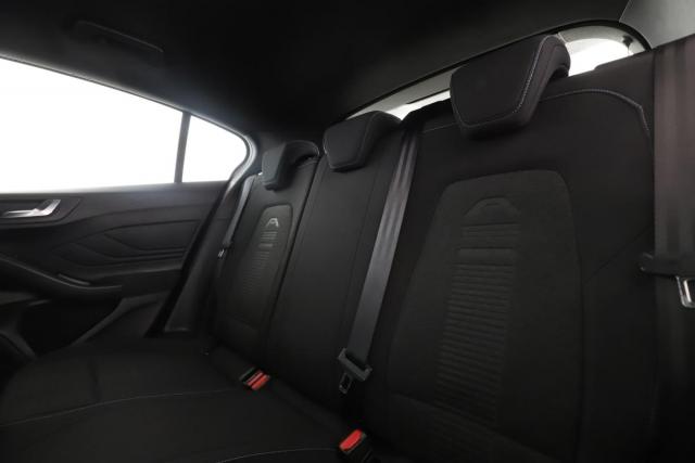 Ford Focus image 3