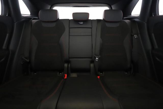 Mercedes Benz Gla image 7