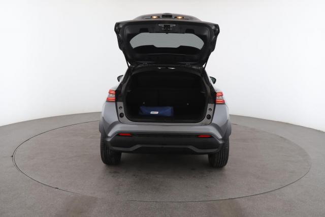 Nissan Juke image 9