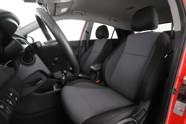 Hyundai I20 image 7