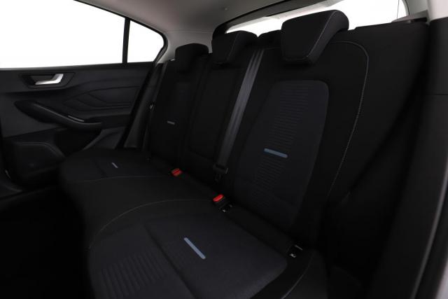 Ford Focus image 4