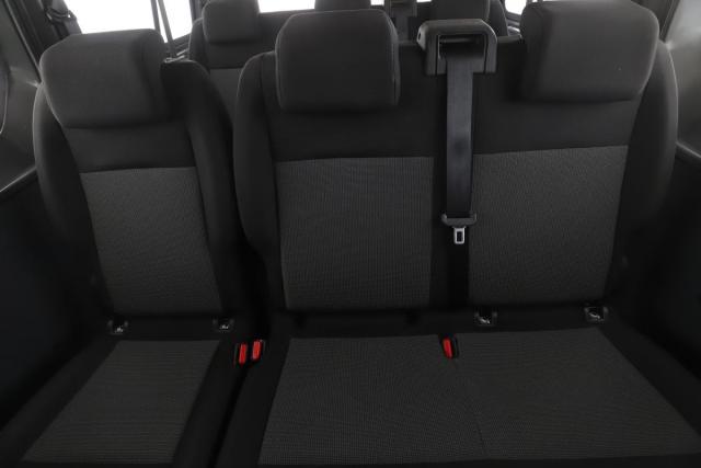 Citroen Jumpy image 9