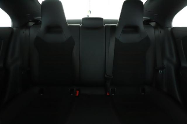 Mercedes Benz Cla image 7