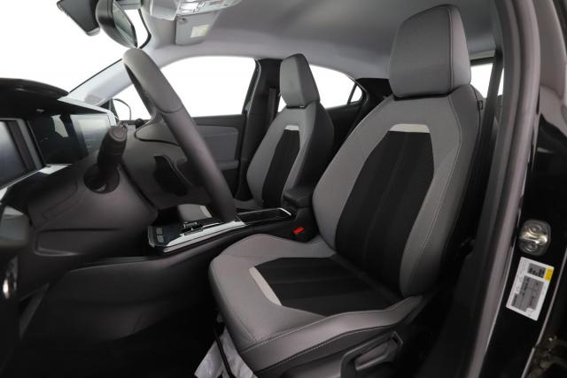 Opel Mokka image 2