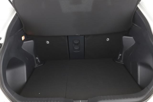 Toyota Yaris Cross image 2