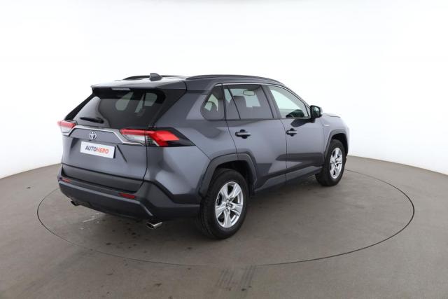 Toyota Rav4 image 4