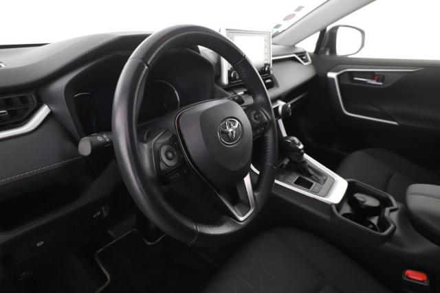 Toyota Rav4 image 6