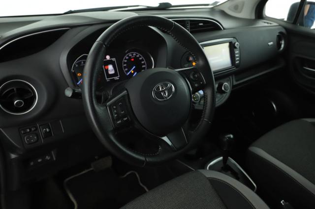 Toyota Yaris image 3