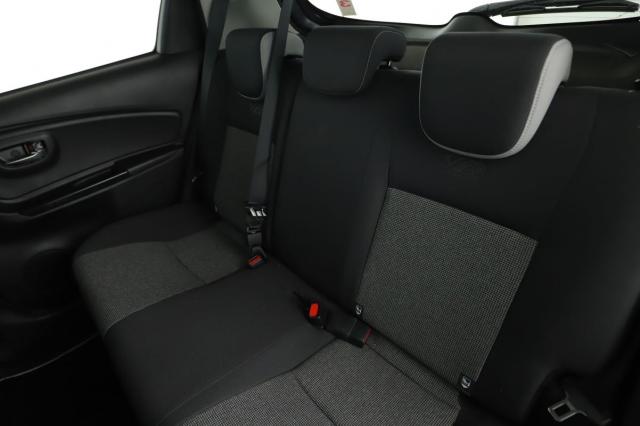 Toyota Yaris image 6