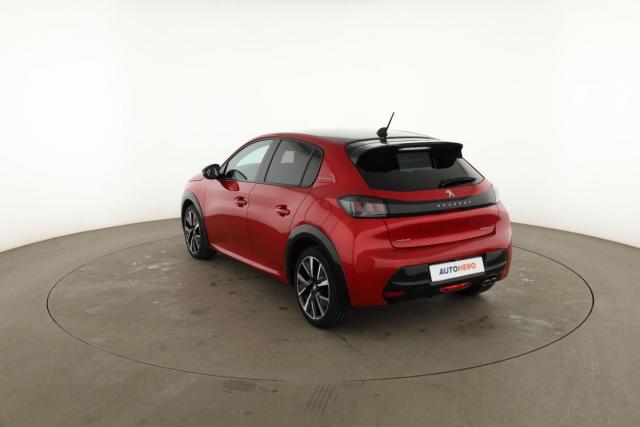 Peugeot 208 image 3