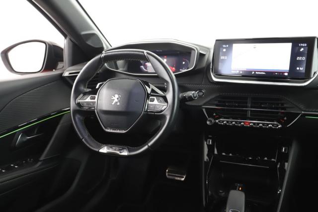 Peugeot 208 image 5