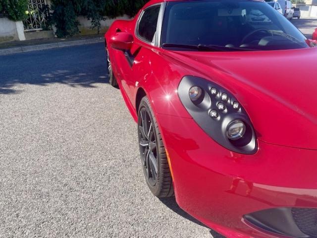 Alfa Romeo 4c image 6