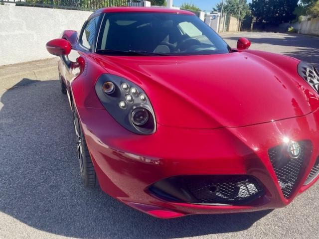 Alfa Romeo 4c image 7