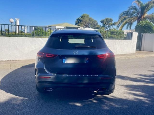 Mercedes Benz Gla image 1