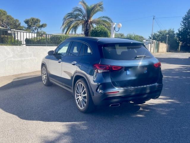 Mercedes Benz Gla image 8
