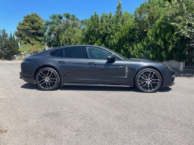 Porsche Panamera image 8