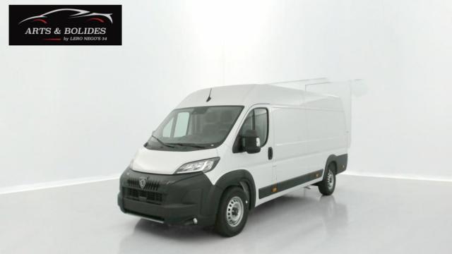 Peugeot Boxer image 9