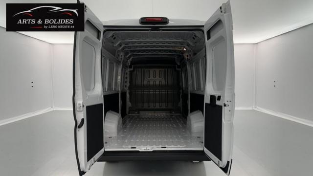 Peugeot Boxer image 3