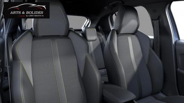 Peugeot 208 image 1