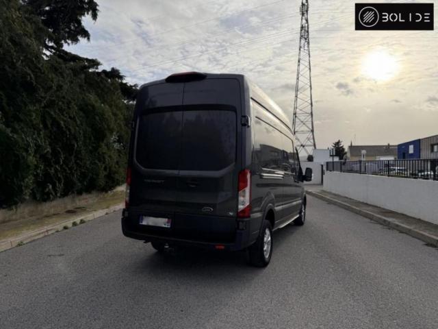Ford Transit image 4
