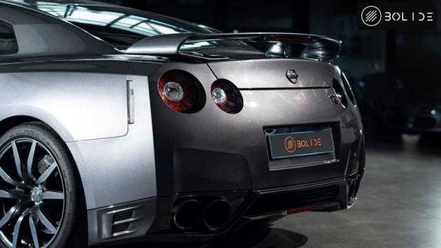 Nissan Gt-R image 5