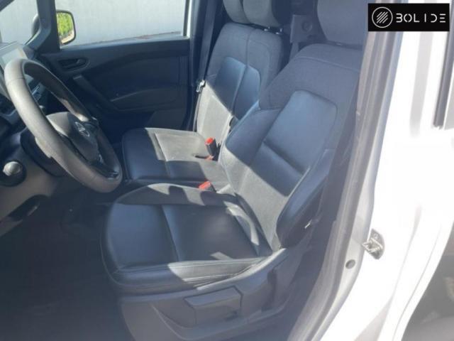 Nissan Townstar image 6