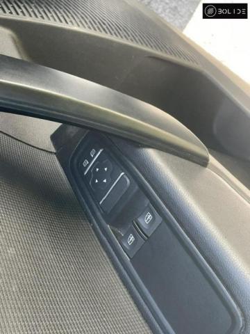 Nissan Townstar image 9