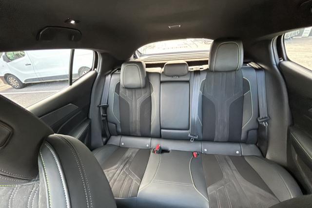 Peugeot 408 image 7