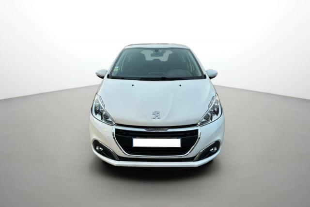 Peugeot 208 image 7