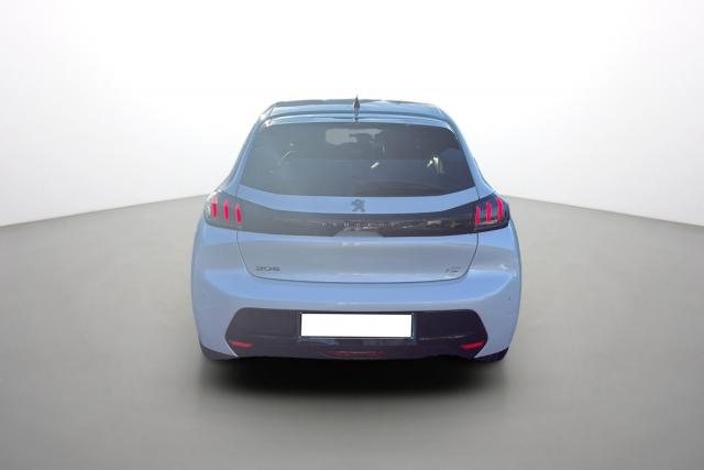 Peugeot 208 image 8