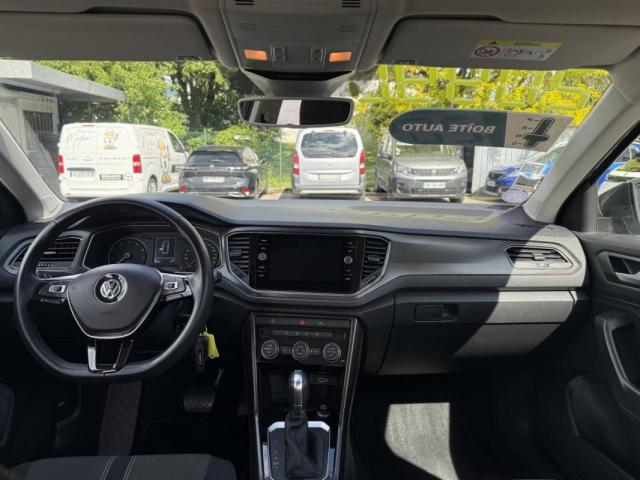 Volkswagen T-Roc image 4