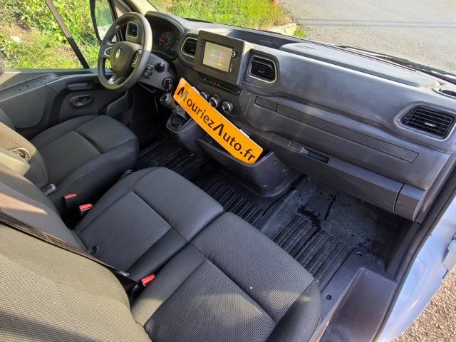 Renault Master image 1