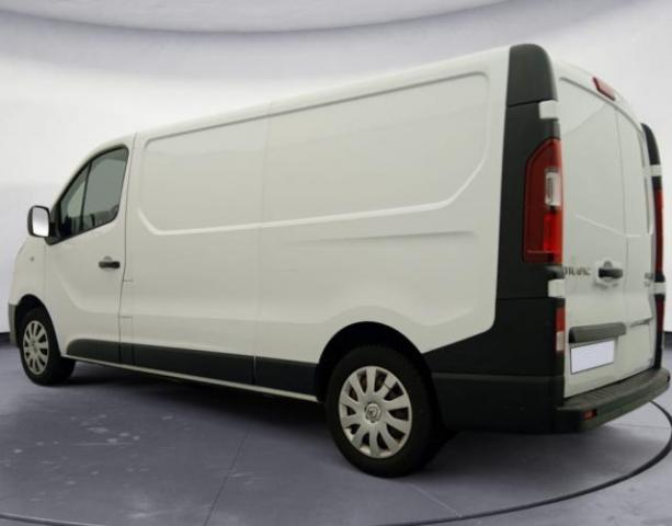Renault Trafic image 1