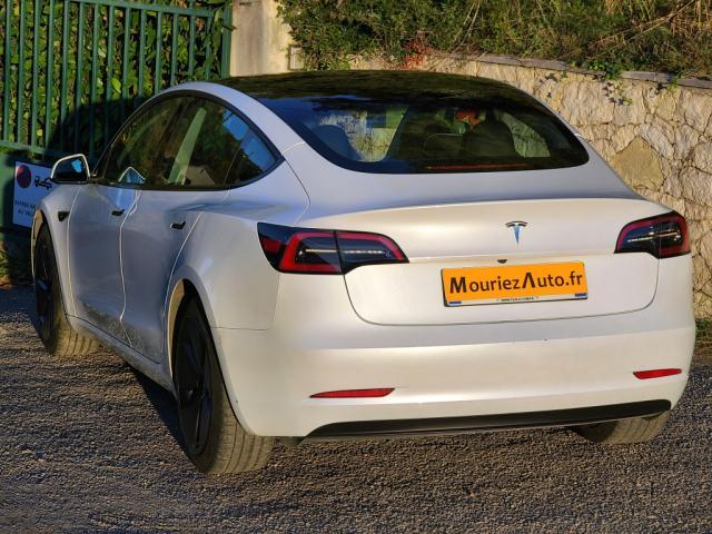 Tesla Model 3 image 3