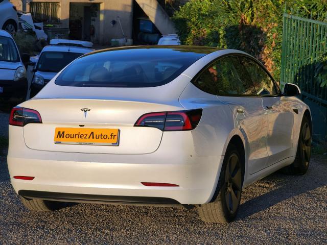 Tesla Model 3 image 2