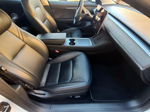 Tesla Model 3 image 4