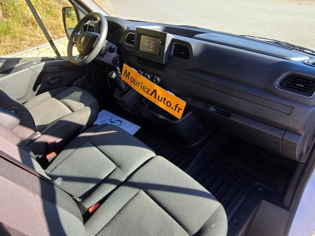 Renault Master image 3