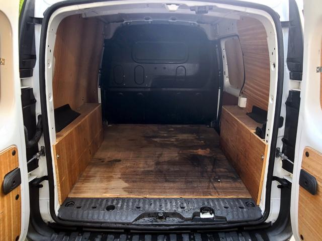 Nissan Nv250 image 1