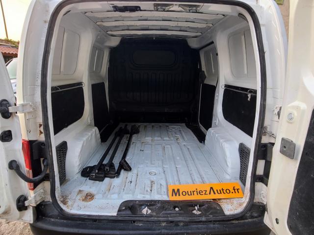Nissan Nv200 image 2