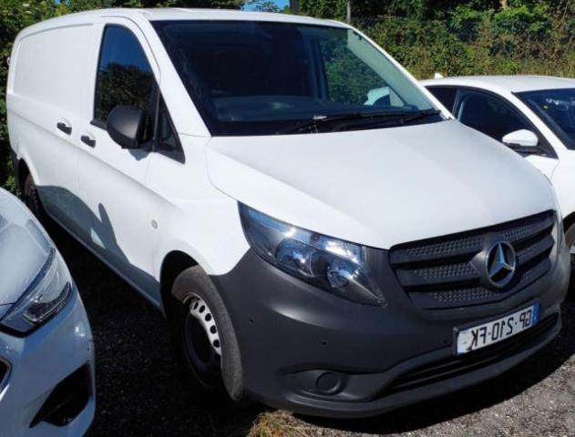 Mercedes Benz Vito image 8