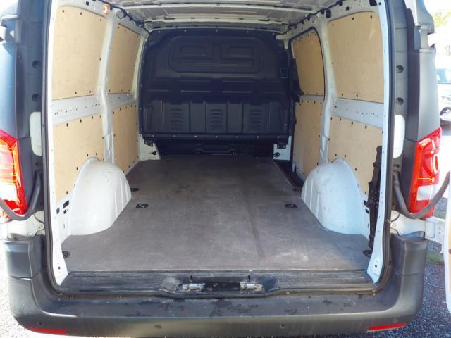 Mercedes Benz Vito image 1