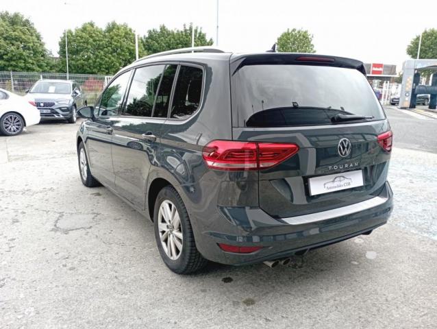 Volkswagen Touran image 3