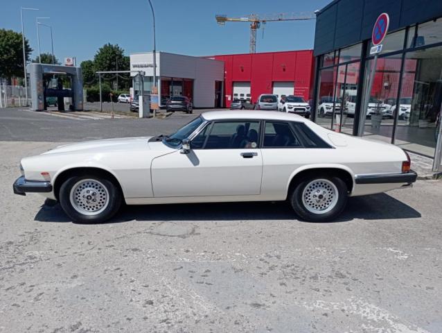 Jaguar Xjs image 5