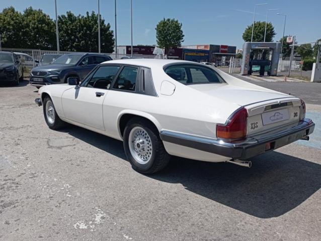 Jaguar Xjs image 6