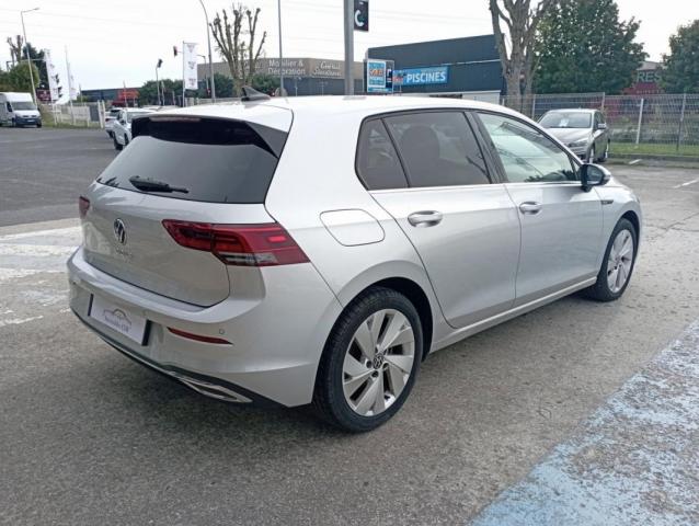 Volkswagen Golf image 6