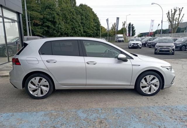 Volkswagen Golf image 9